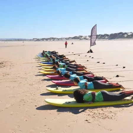 Holiday Tv. Da Exportadora - 8 Peniche